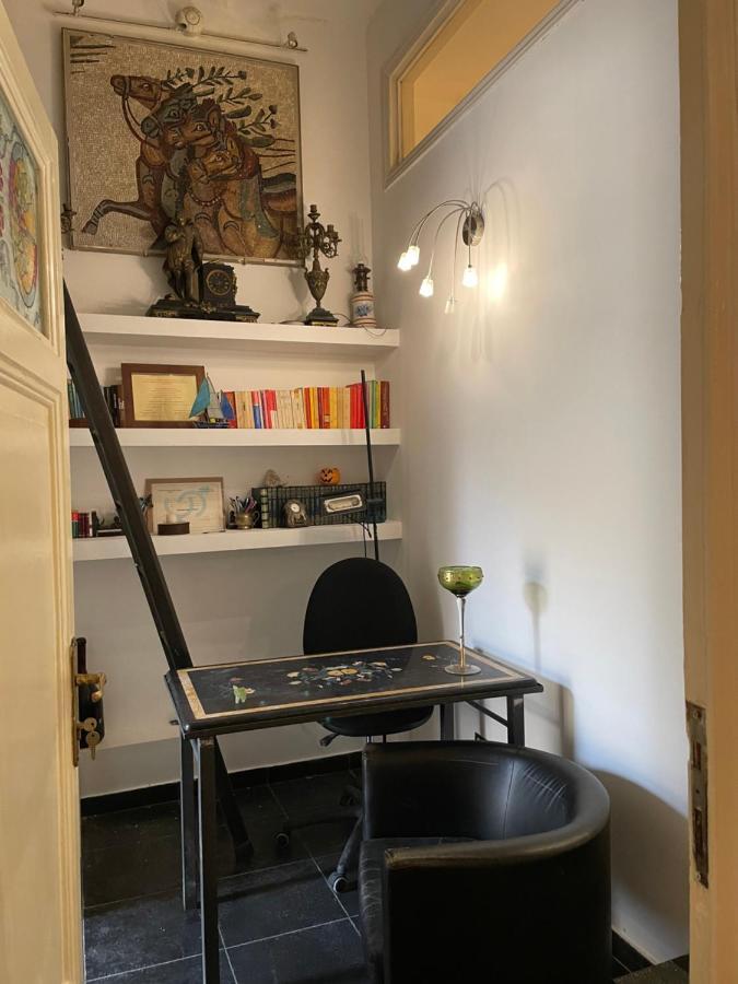 Elegant Apt-Typical Roman Palazzina Pz Alessandria ภายนอก รูปภาพ