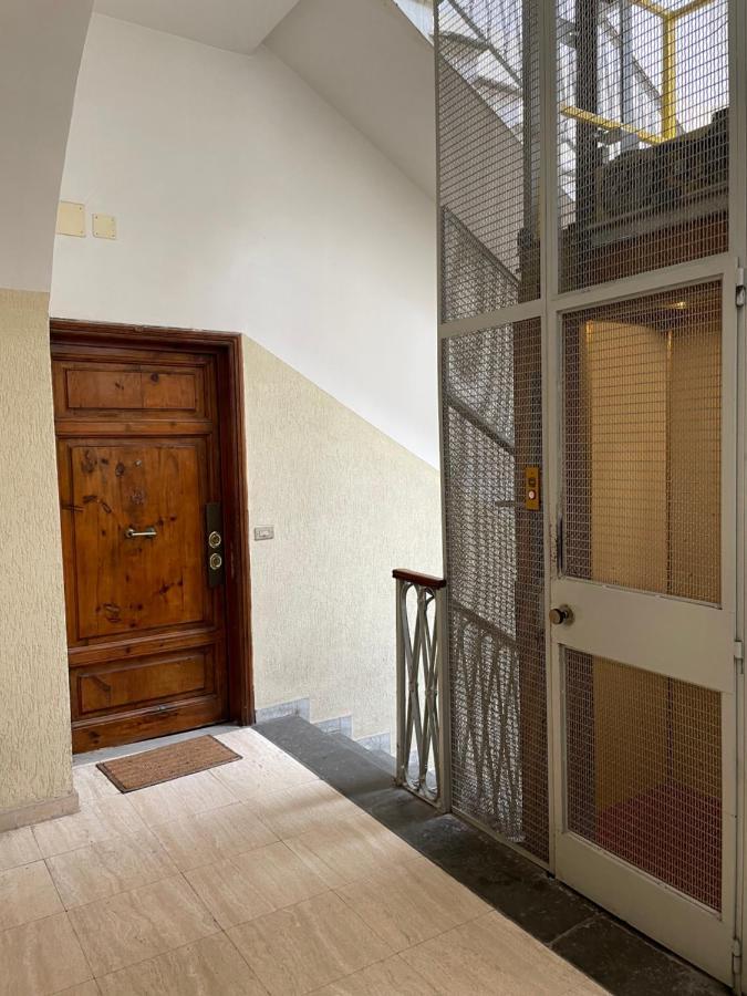 Elegant Apt-Typical Roman Palazzina Pz Alessandria ภายนอก รูปภาพ