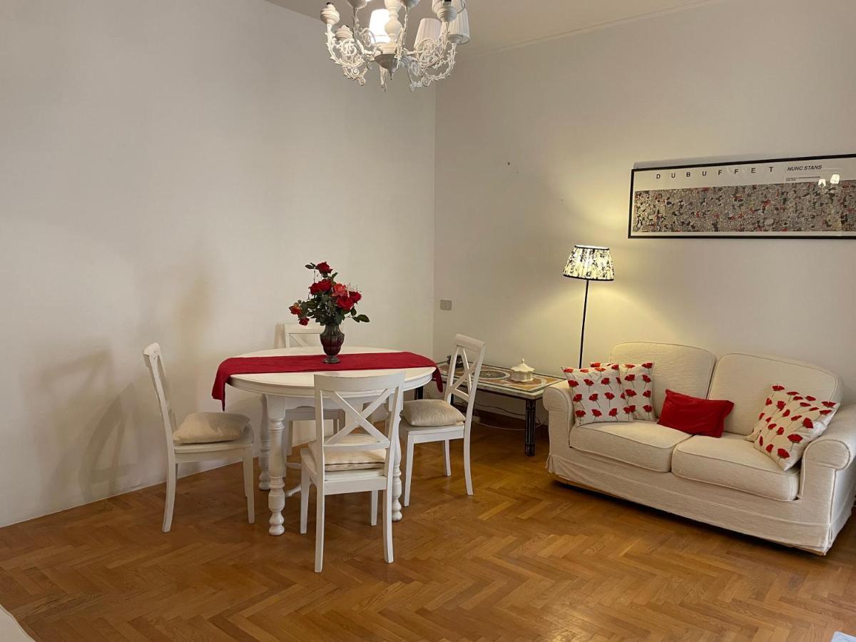 Elegant Apt-Typical Roman Palazzina Pz Alessandria ภายนอก รูปภาพ
